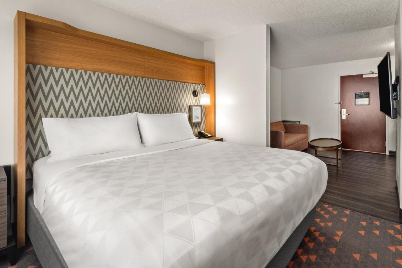 & An Ihg Hotel