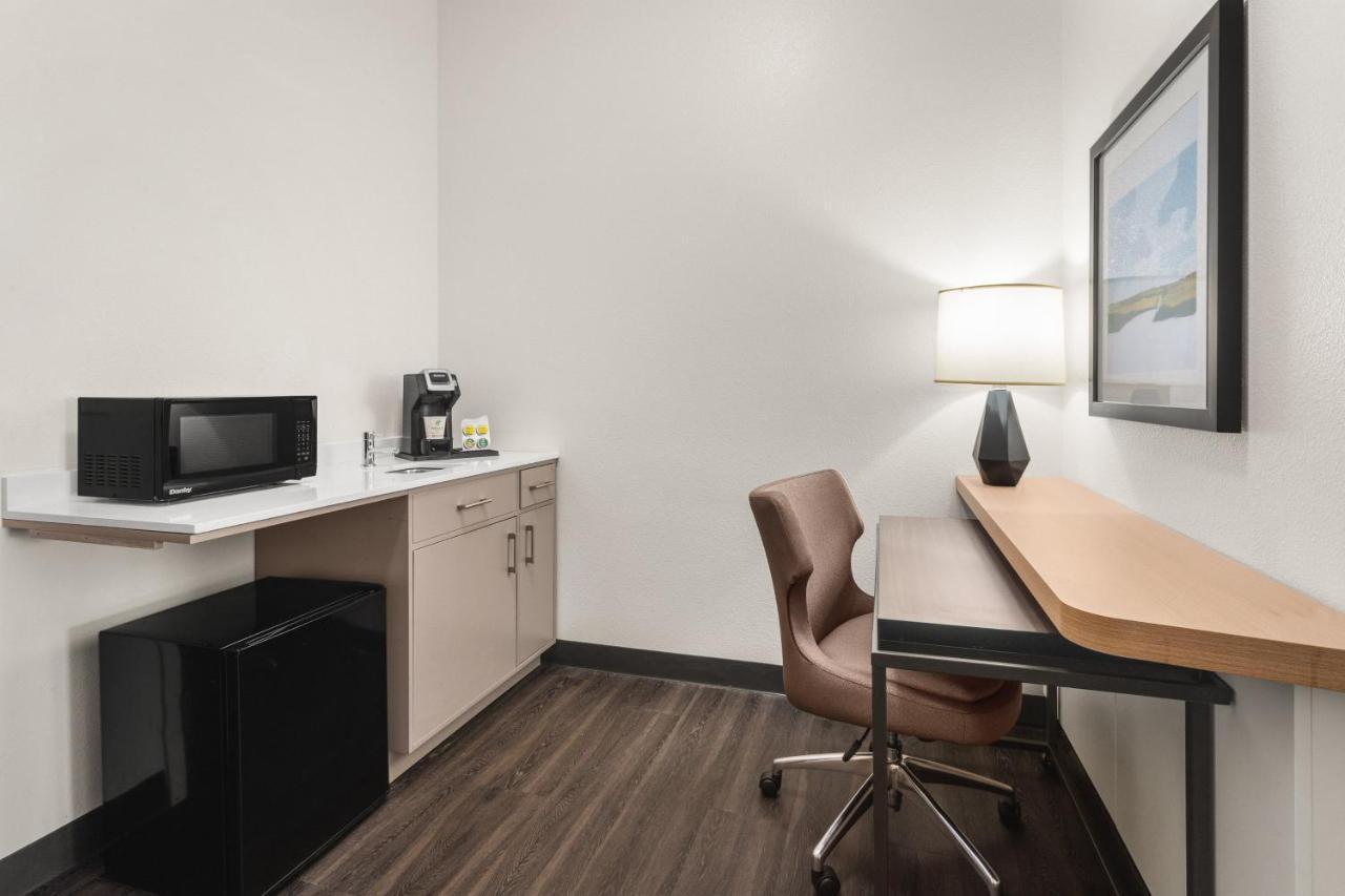 Hotel & An Ihg Bothell