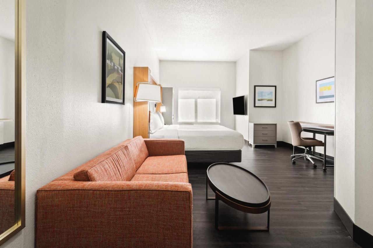 Hotel & An Ihg 3*
